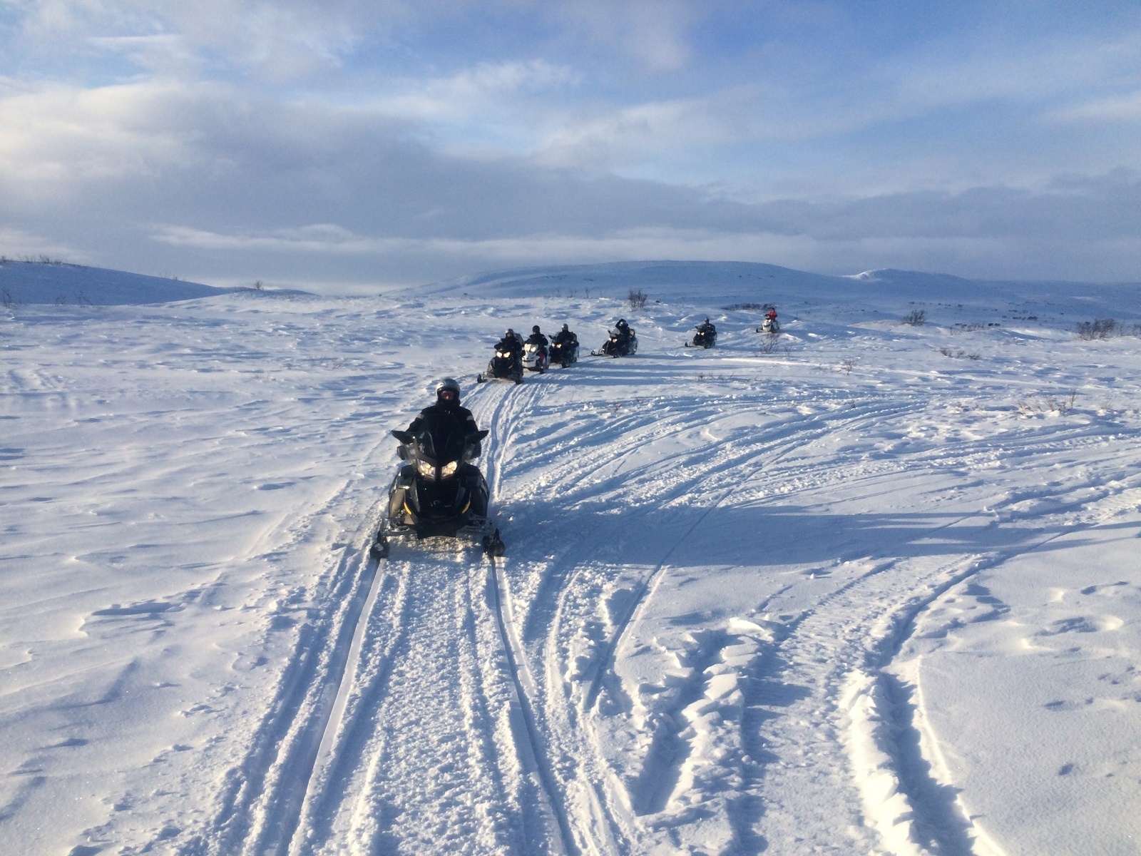 Arctic Trail Levi - Mehamn 5 days Snowmobile Expedition - 4-6 Persons group - Image 2