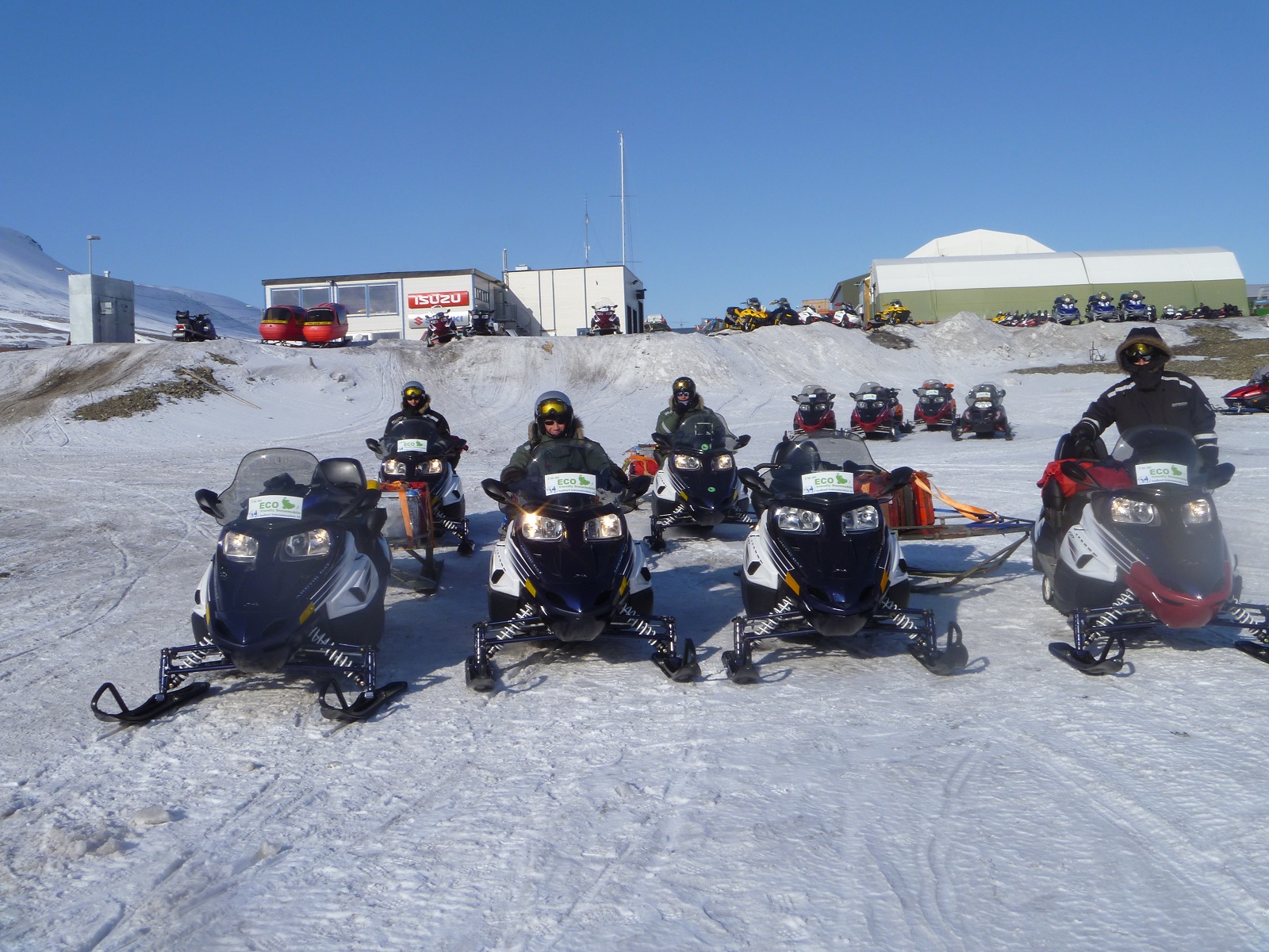 Snowmobile Expedition in the land of Polarbears 5 days - 4-6 Persons group - Image 2