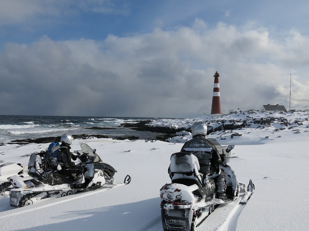 Coast of Finnmark to Alps of Lyngen 4-5 days Expedition - 4-6 Persons group - Image 13