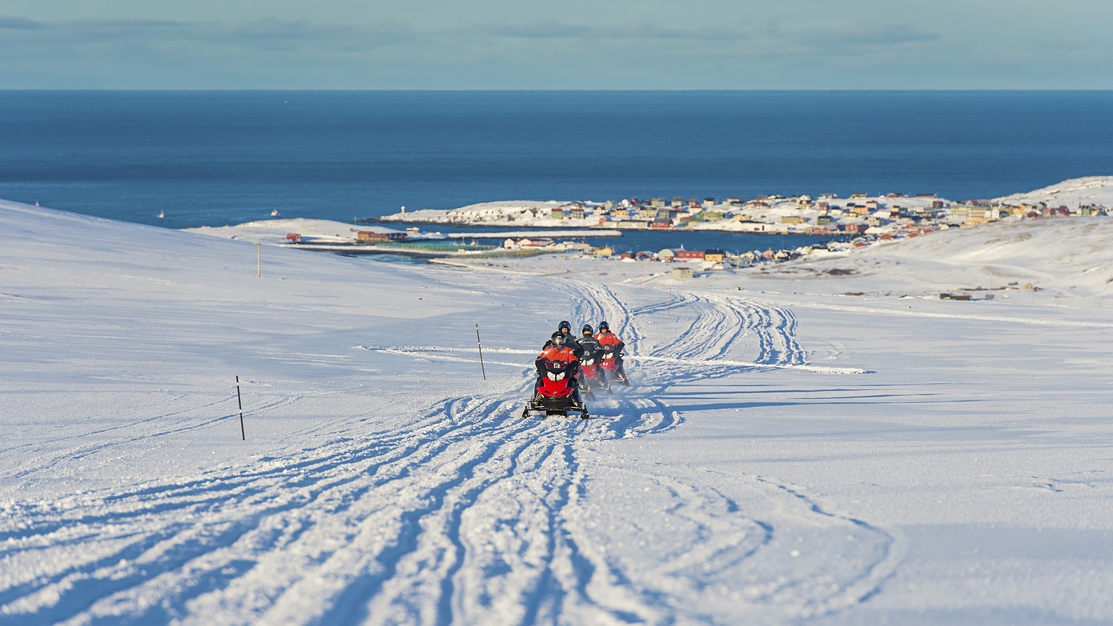 2 Hour Snowmobile Safari Hunting The Light - 4-6 Persons group - Image 8