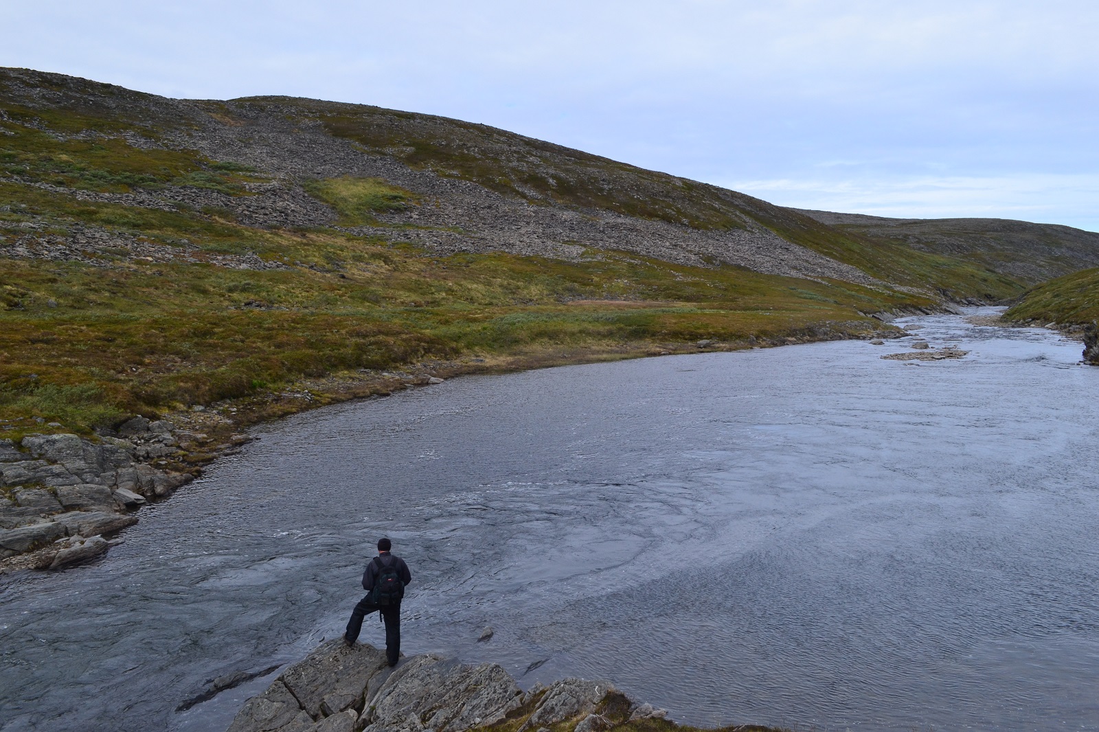 River Fishing - Image 2